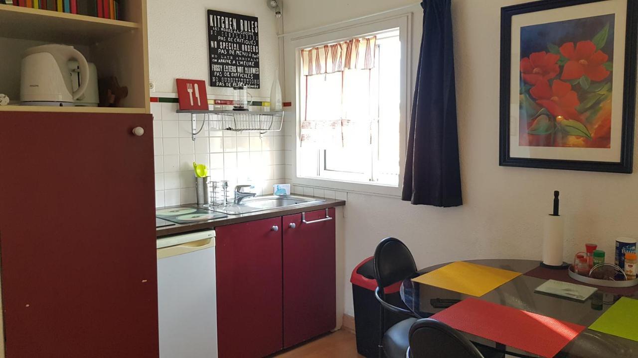 Un Pied A Terre Appartement Carcassonne Buitenkant foto